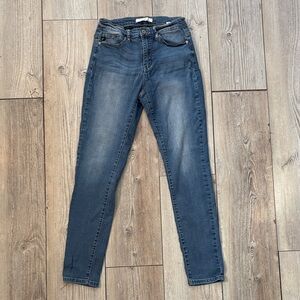 Kancan Women's Dark Wash Denim High Rise Stretch Skinny Blue Jeans Sz 27/7